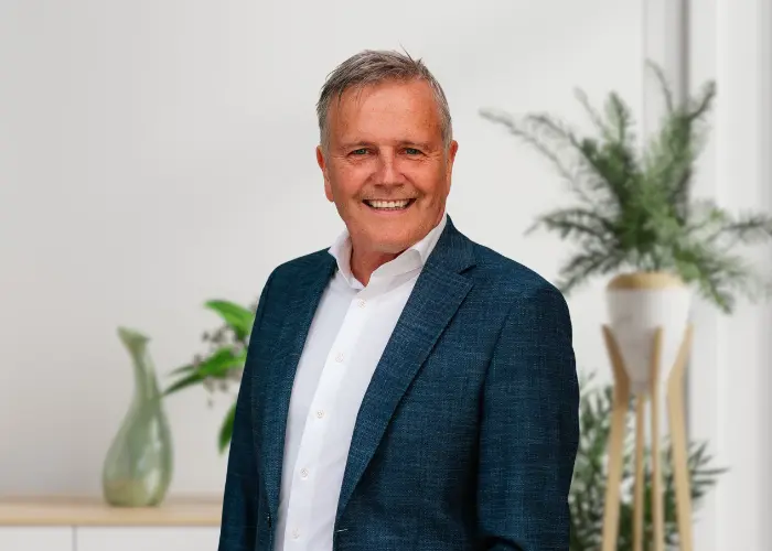 Theo Vos, Directeur